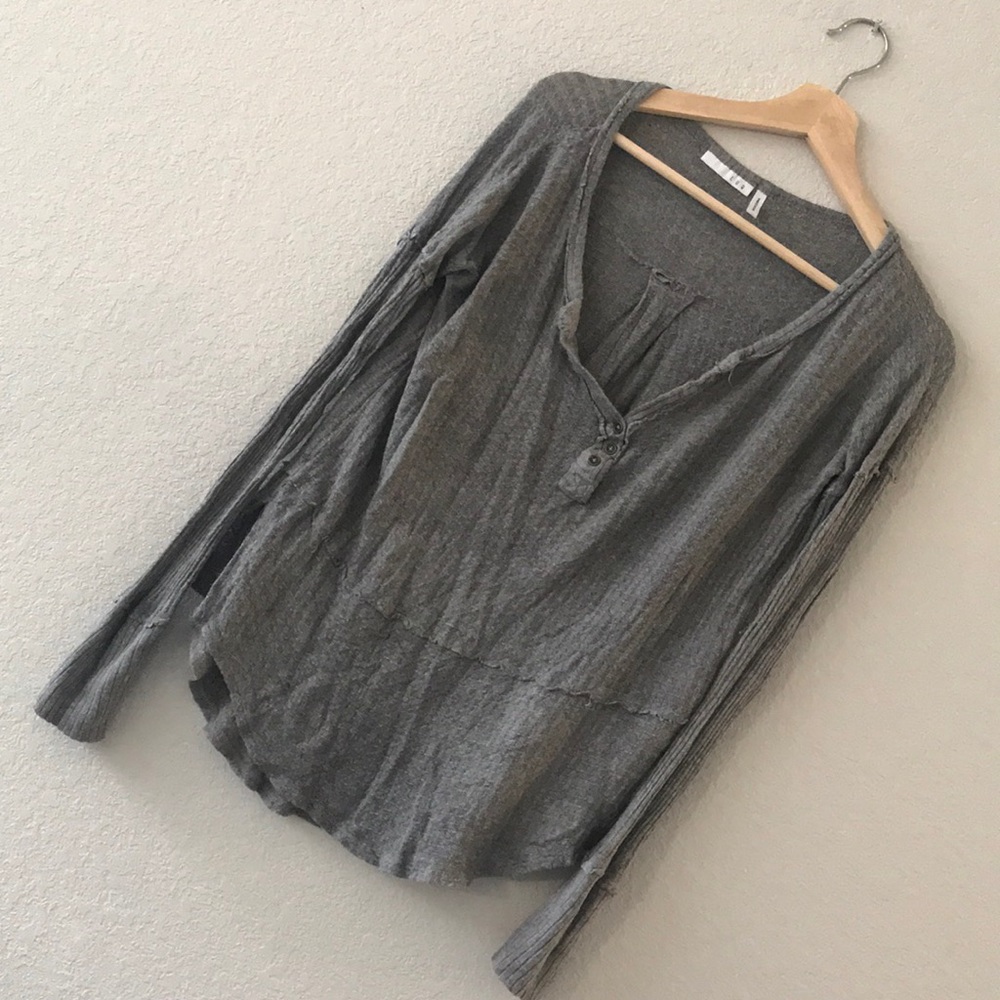 LUQ grey waffle long sleeve